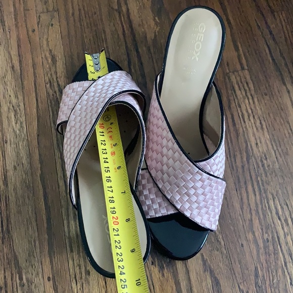 ✨BRAND New Geox
Women's D Eudora B Mules Size 8✨ - Picture 17 of 17
